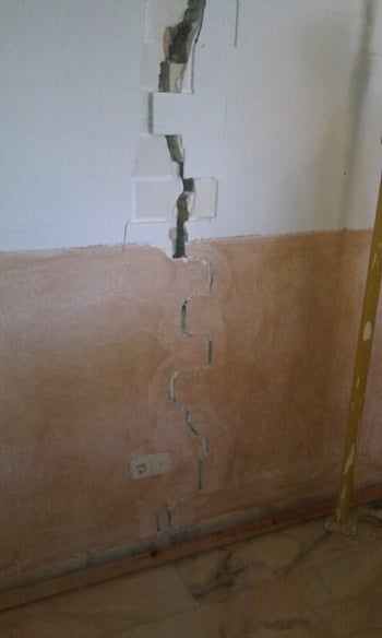 Grietas en la pared