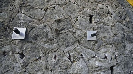 Microanclajes instalados