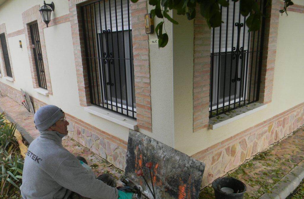 Inyecciones en el exterior de la vivienda