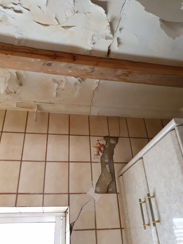 Grietas en el techo