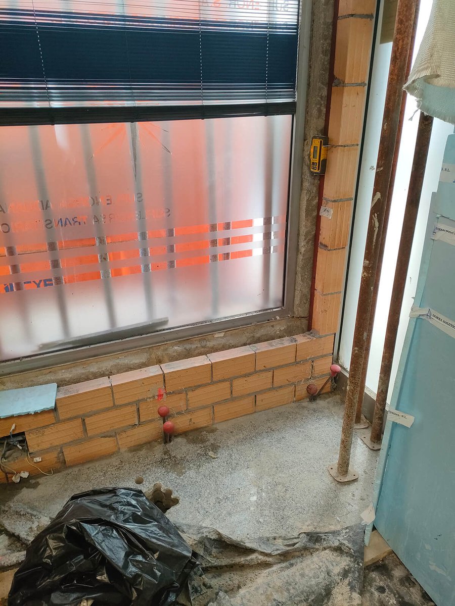 Inyecciones de resina en el terreno afectado