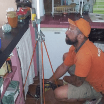 Inyecciones de resina en el interior de la vivienda