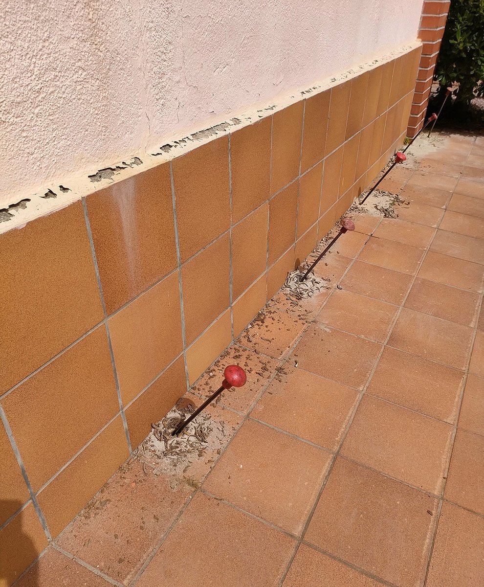 Puntos de inyección de resina