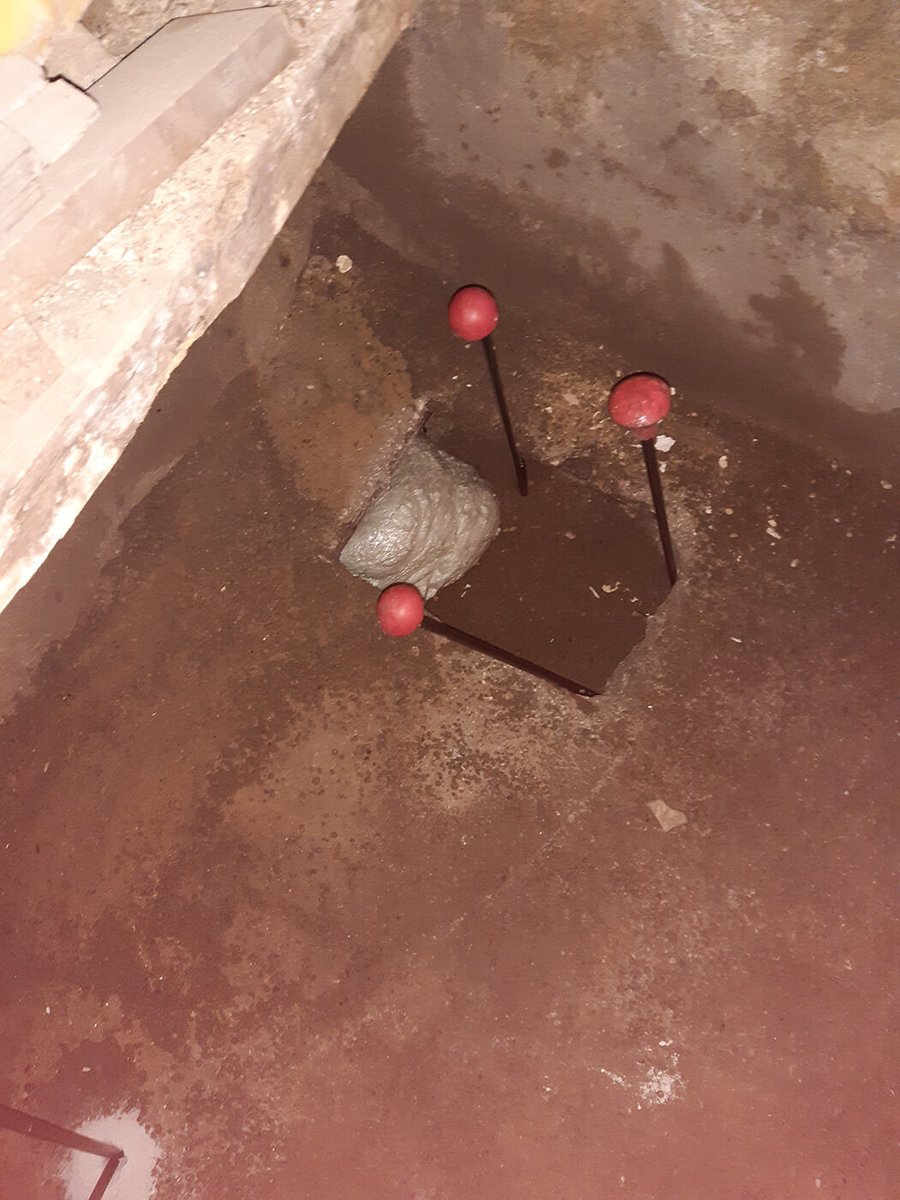 Plano detalle de arlita y resina visto desde el exterior de la cavidad