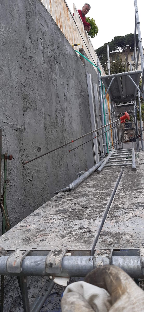 Plano detalle de una vaina de inyección