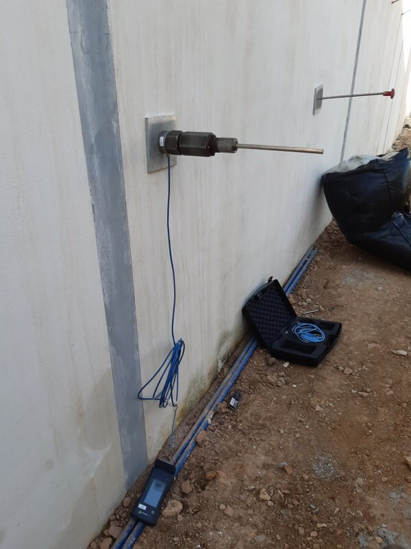 Anclaje de muro de contención