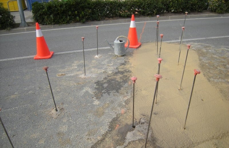 Perforaciones en la carretera