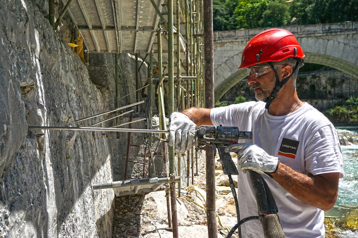 Perforación de un muro