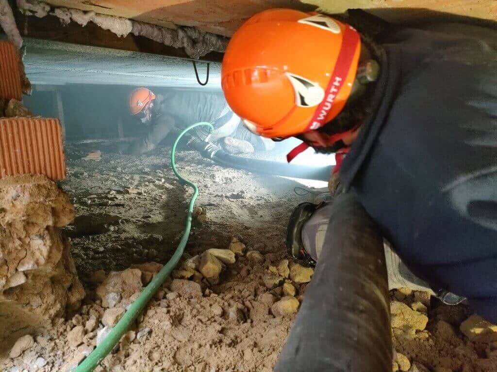 Relleno de cavidad y consolidación del material