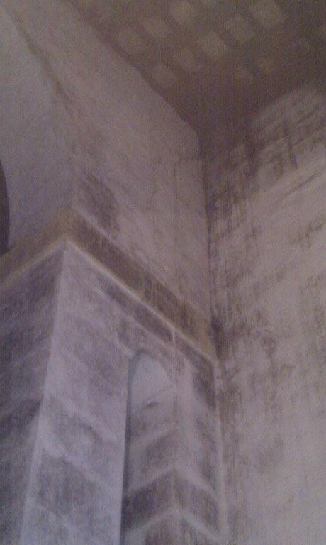 Grietas en las paredes