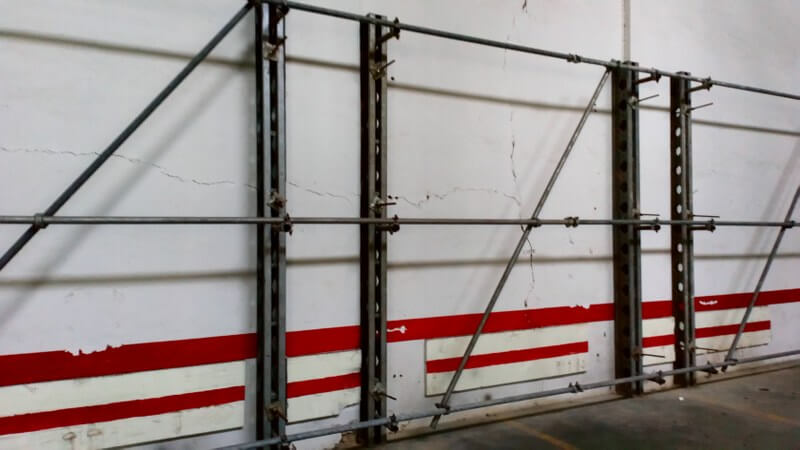Grietas en la pared