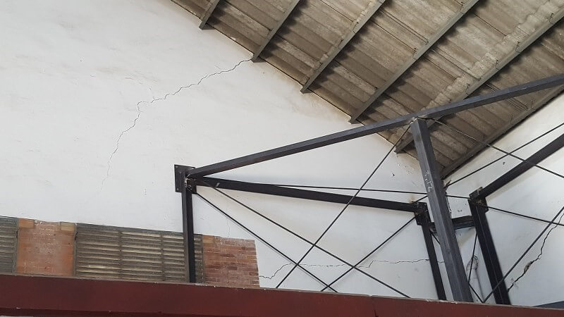 Grietas en las paredes