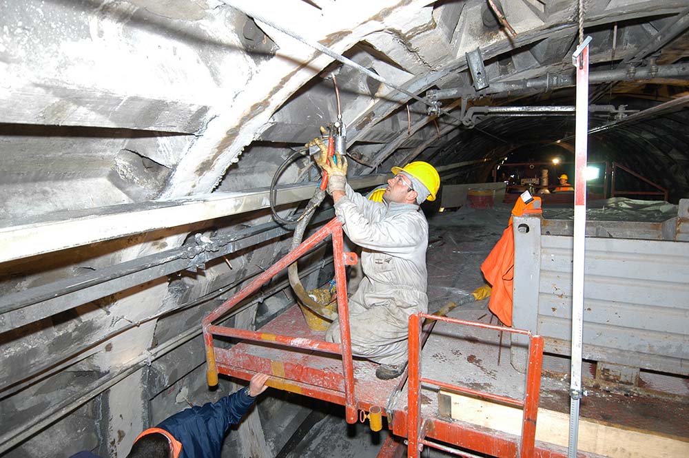 Inyecciones de resina en el túnel