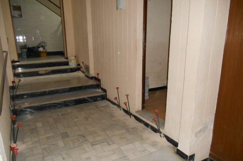 Inyecciones en el interior del edificio