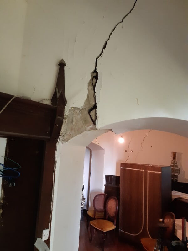 Grietas en las paredes