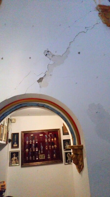 Grietas en las paredes